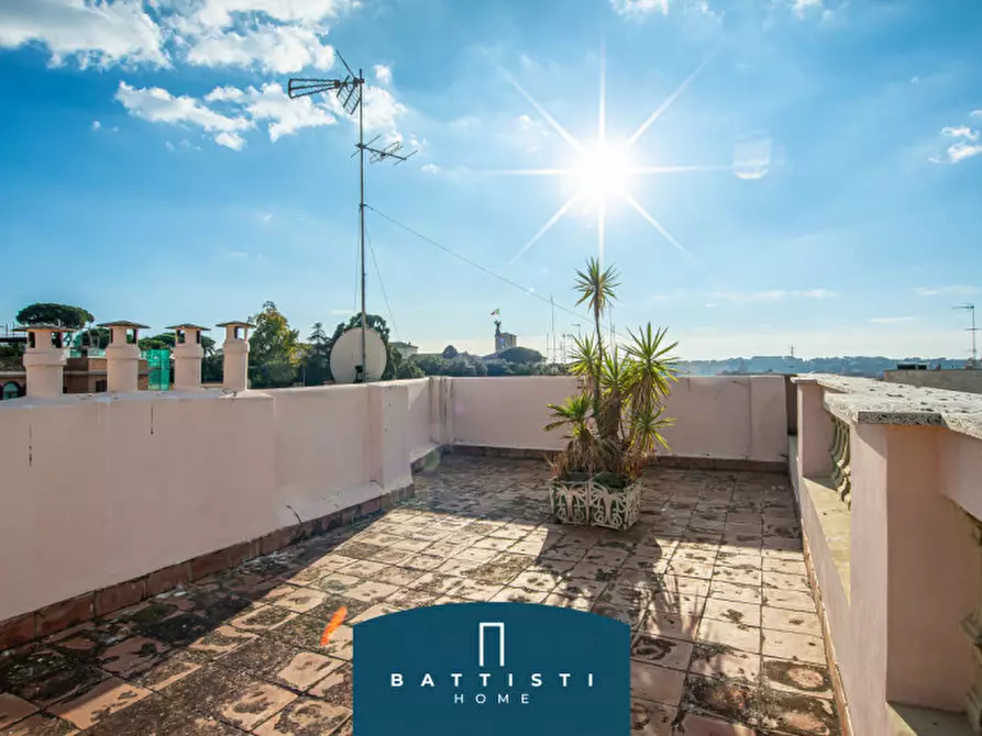 Immagine 3 di Attico in affitto  in Piazza Barberini a Roma