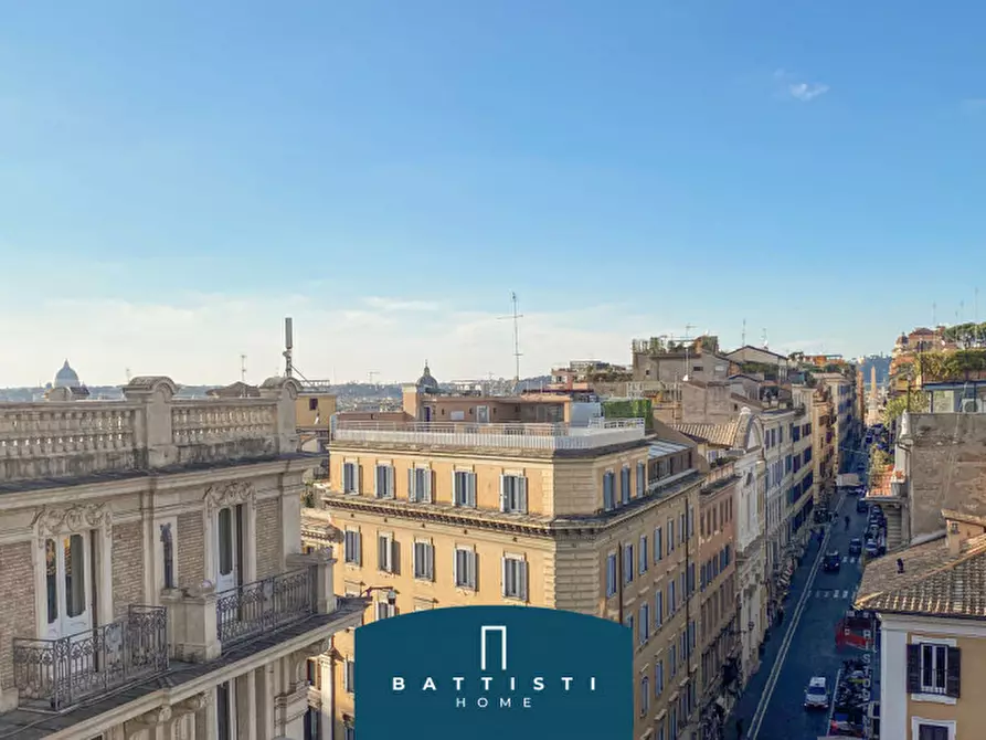 Immagine 25 di Attico in affitto  in Piazza Barberini a Roma