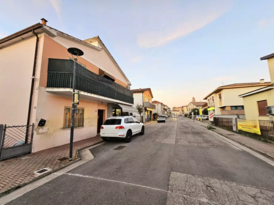 Immagine 13 di Casa indipendente in vendita  in VIA IV NOVEMBRE a Ospedaletto Euganeo