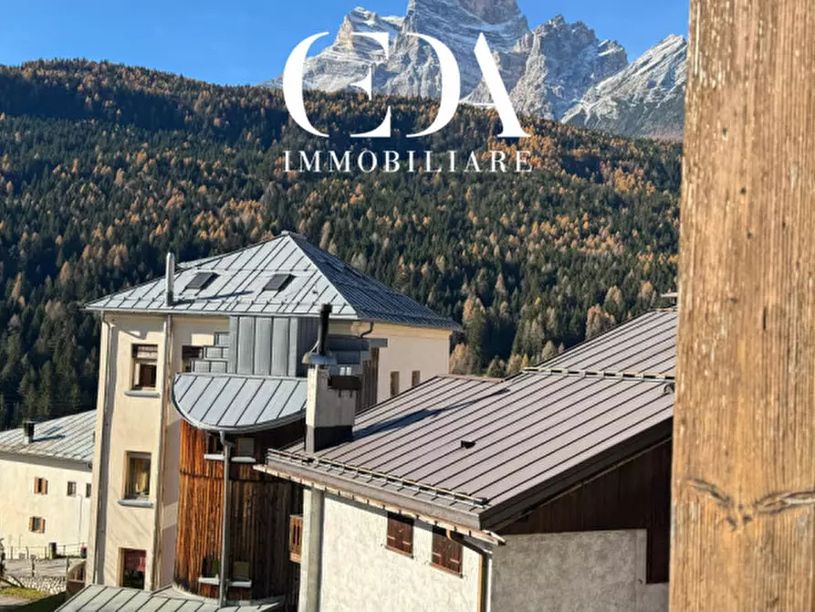 Immagine 3 di Appartamento in vendita  in via pier fortunato calvi 8 a Borca Di Cadore
