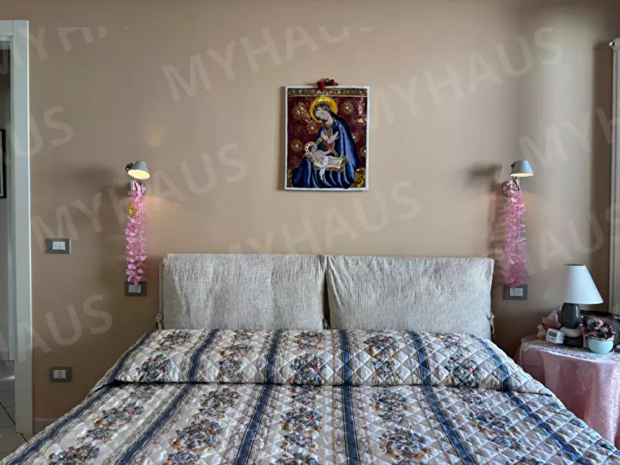 Immagine 13 di Appartamento in vendita  in Viale Adamo Arcangeli, 30 a Cesenatico