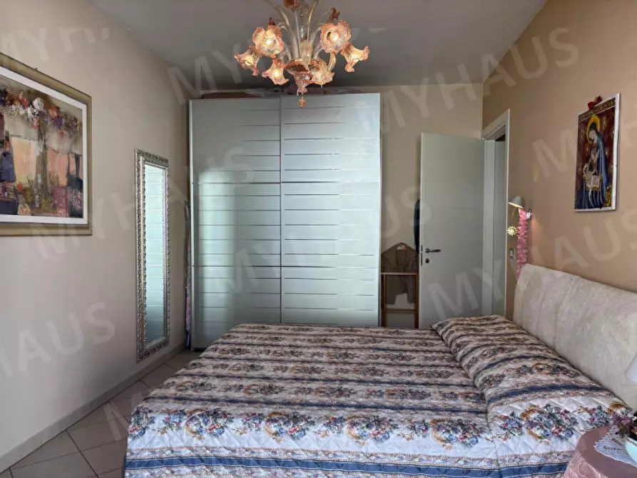 Immagine 17 di Appartamento in vendita  in Viale Adamo Arcangeli, 30 a Cesenatico