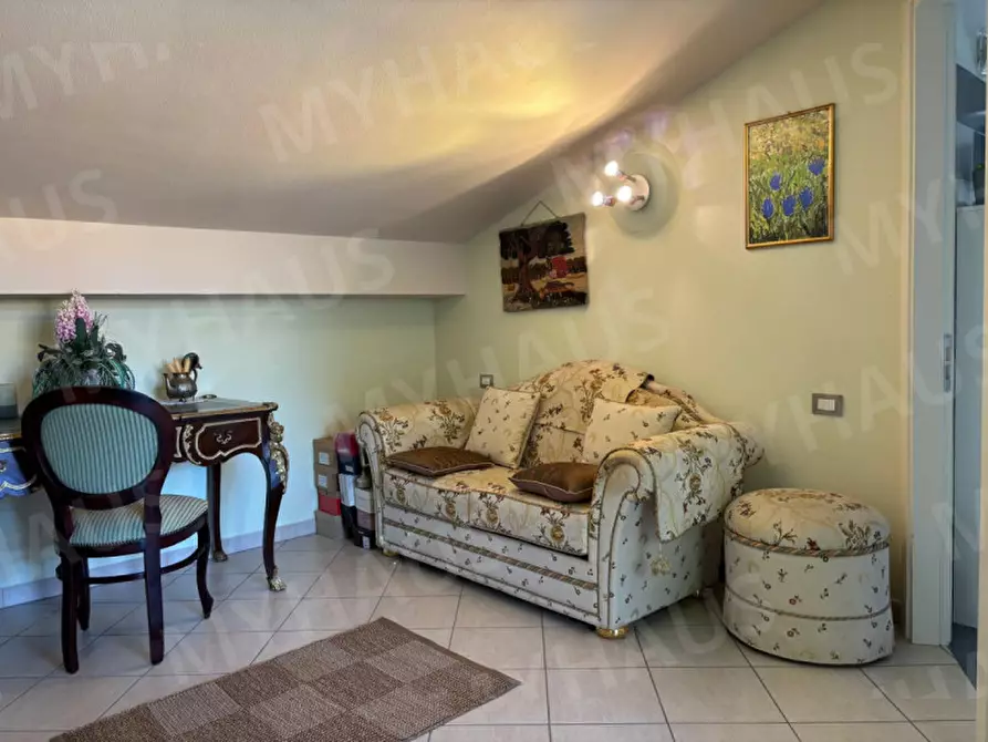 Immagine 31 di Appartamento in vendita  in Viale Adamo Arcangeli, 30 a Cesenatico