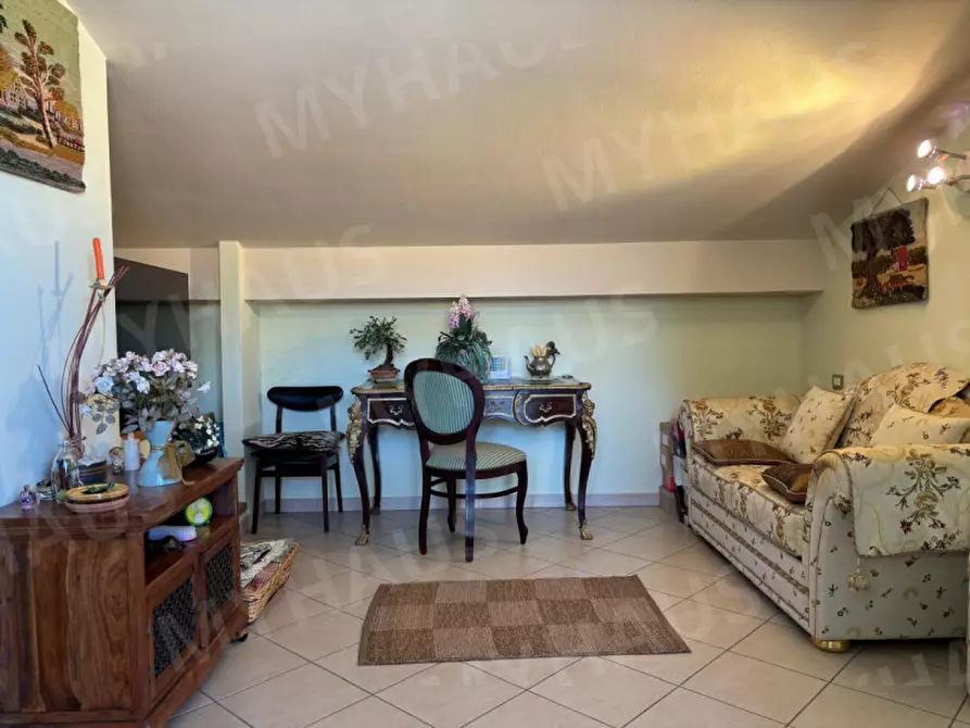 Immagine 32 di Appartamento in vendita  in Viale Adamo Arcangeli, 30 a Cesenatico