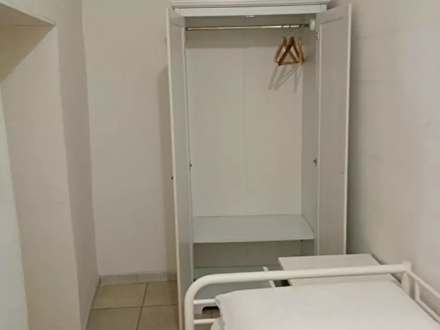 Immagine 7 di Appartamento in affitto  in via Tribunali 135 a Napoli