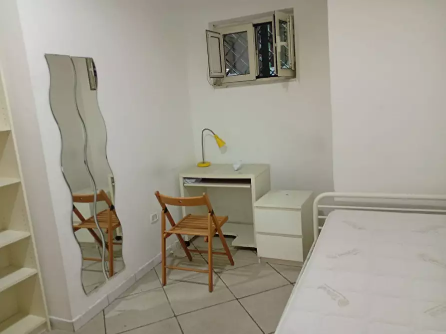 Immagine 17 di Appartamento in affitto  in via Tribunali 135 a Napoli