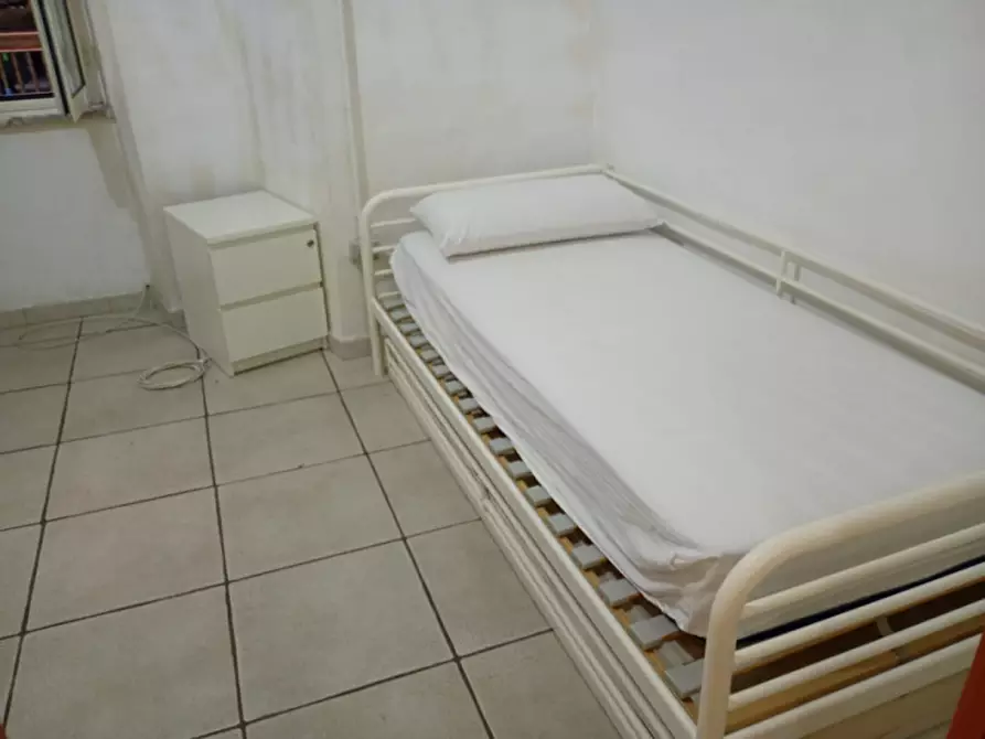 Immagine 26 di Appartamento in affitto  in via Tribunali 135 a Napoli