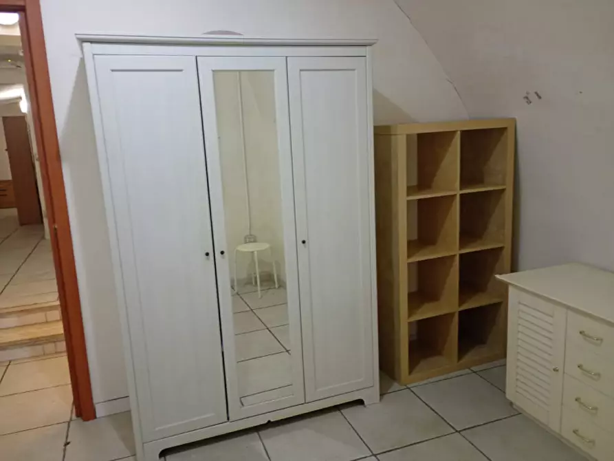 Immagine 35 di Appartamento in affitto  in via Tribunali 135 a Napoli