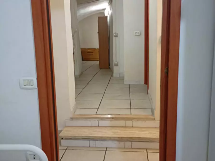 Immagine 37 di Appartamento in affitto  in via Tribunali 135 a Napoli