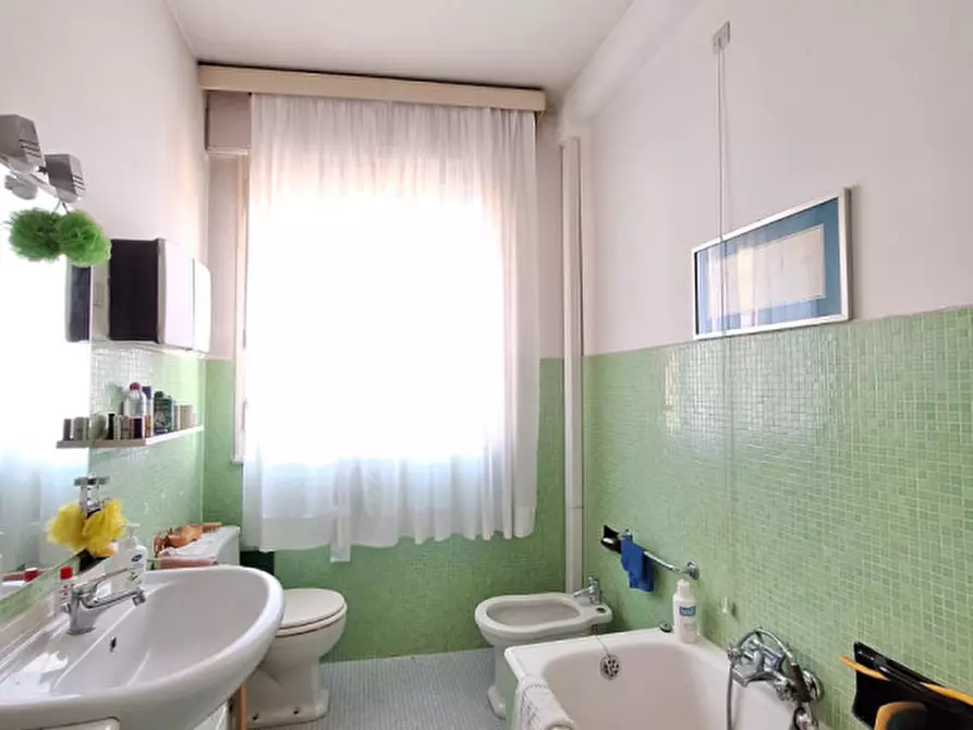 Immagine 12 di Appartamento in vendita  in Corso del Popolo a Rovigo