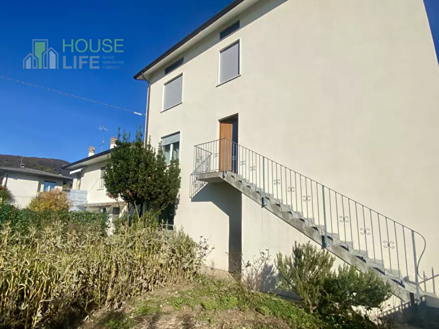 Immagine 1 di Appartamento in vendita  in Via Gorizia a Piovene Rocchette