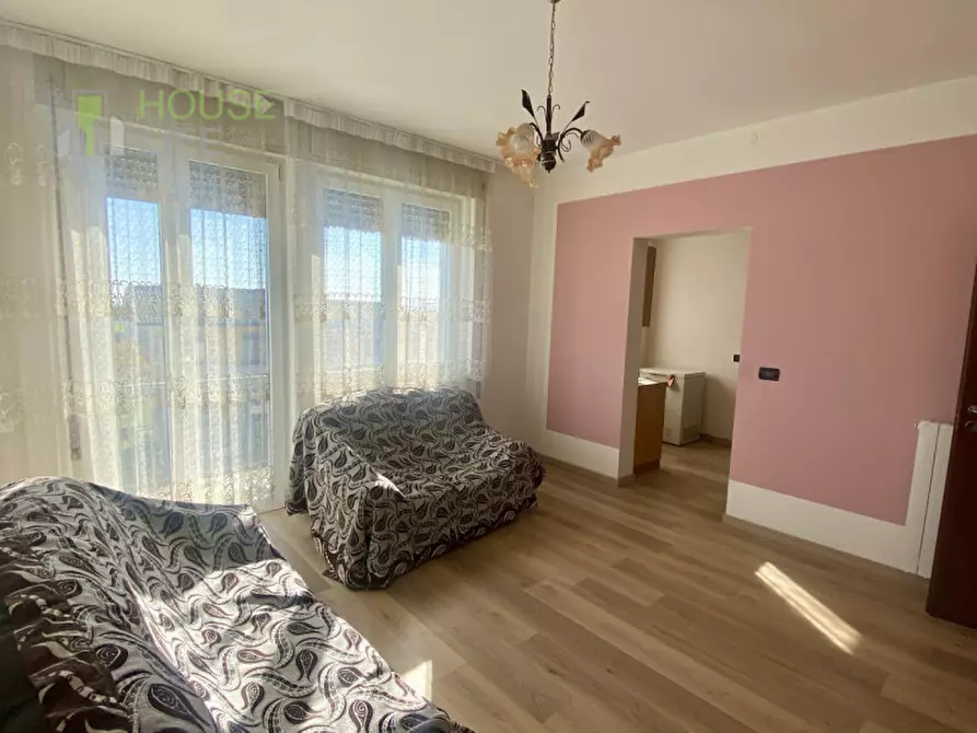 Immagine 1 di Appartamento in vendita  in via Gorizia a Piovene Rocchette