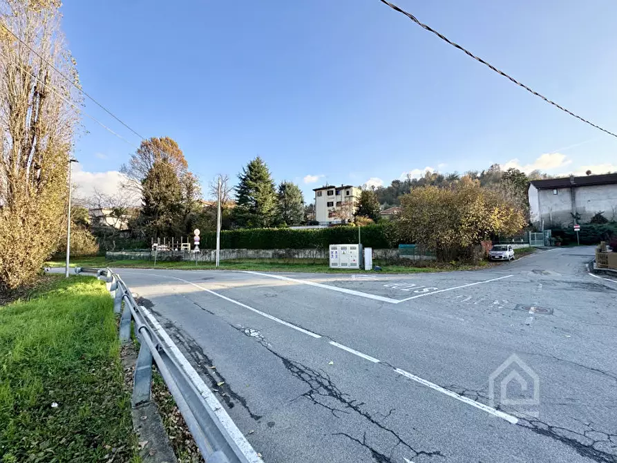Immagine 6 di Terreno in vendita  in Via Cristoforo Colombo a Castiglione Torinese