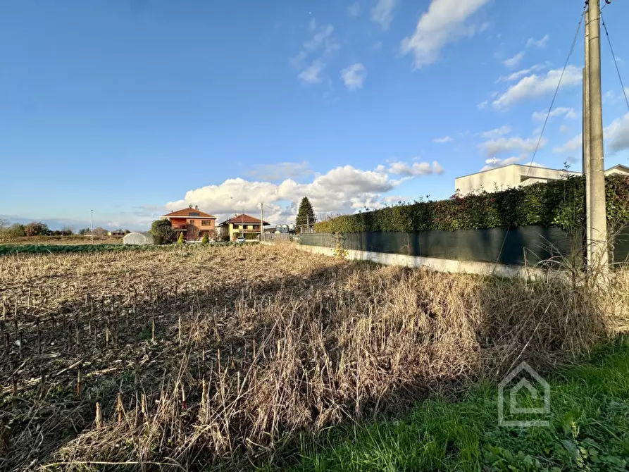 Immagine 15 di Terreno in vendita  in Via Cristoforo Colombo a Castiglione Torinese