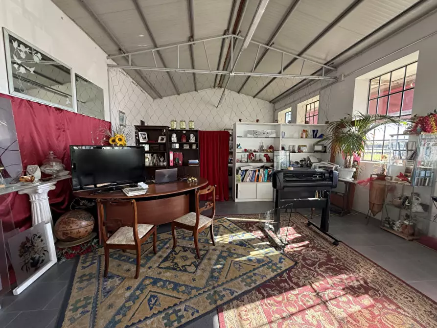 Immagine 8 di Attività commerciale in vendita  in Adria, Via Voltascirocco a Adria