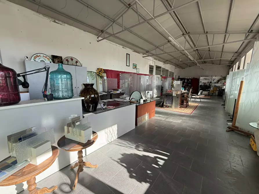 Immagine 12 di Attività commerciale in vendita  in Adria, Via Voltascirocco a Adria