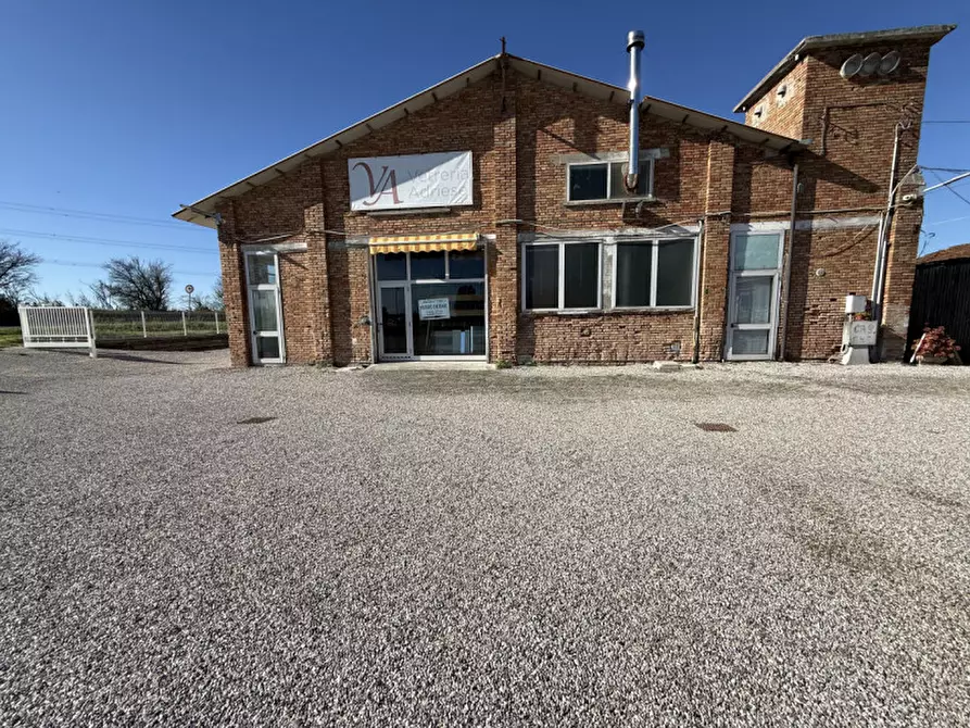Immagine 14 di Attività commerciale in vendita  in Adria, Via Voltascirocco a Adria