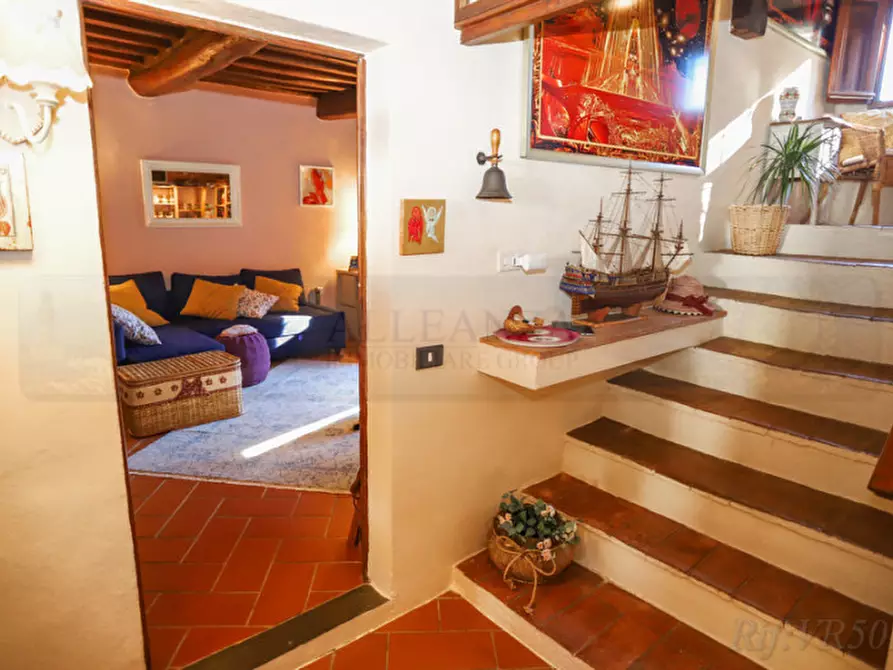 Immagine 6 di Appartamento in vendita  in Piazza Giacomo Matteotti a Barberino Tavarnelle