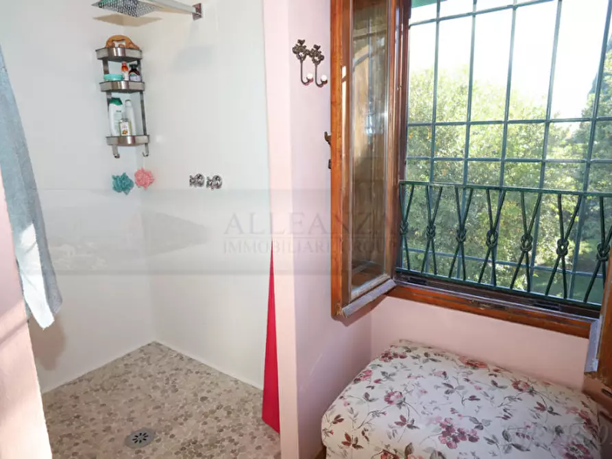 Immagine 16 di Appartamento in vendita  in Piazza Giacomo Matteotti a Barberino Tavarnelle