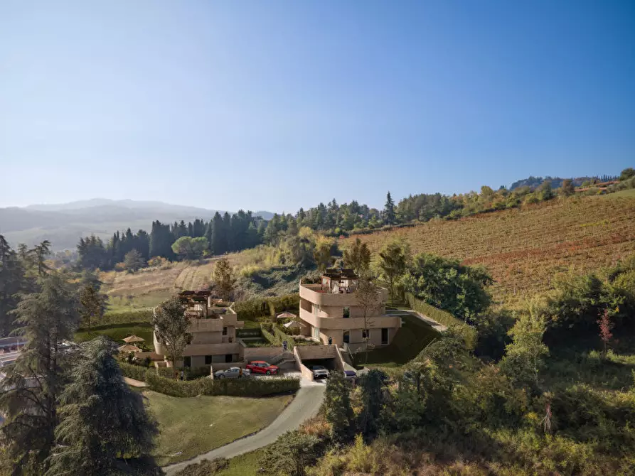 Immagine 2 di Appartamento in vendita  in via toscana a Bologna