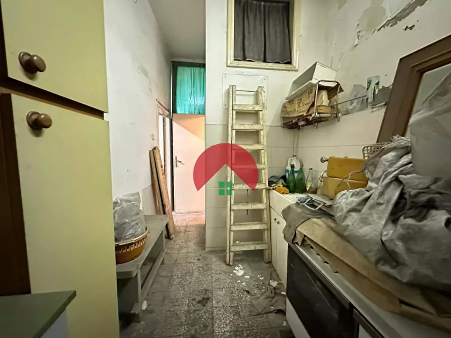 Immagine 6 di Magazzino in vendita  in VIA SAN PARDO a Matera