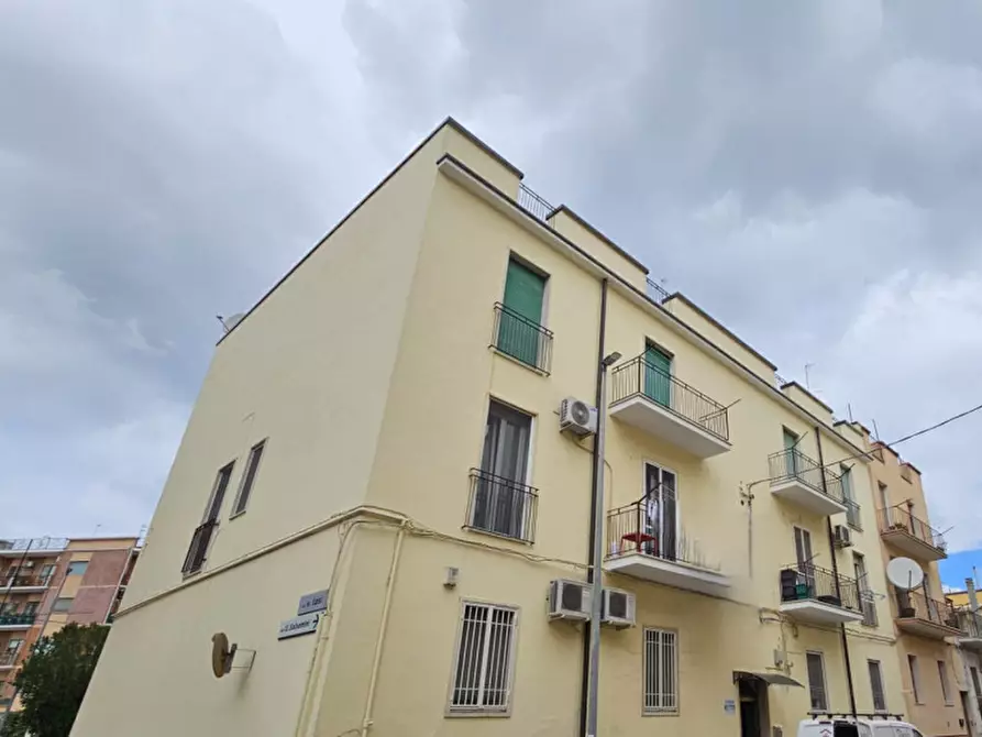 Immagine 1 di Appartamento in vendita  a Matera