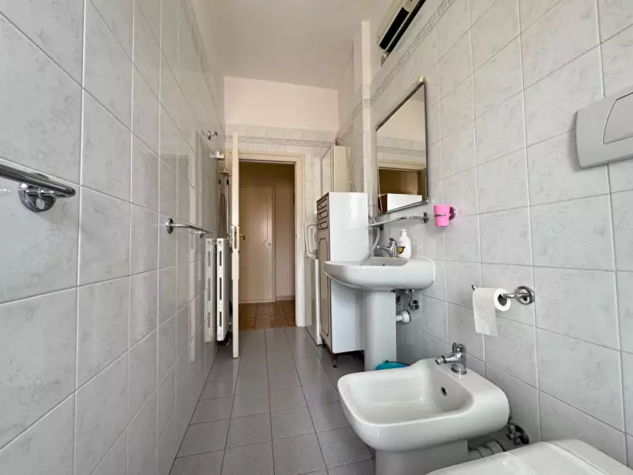 Immagine 2 di Appartamento in vendita  a Matera