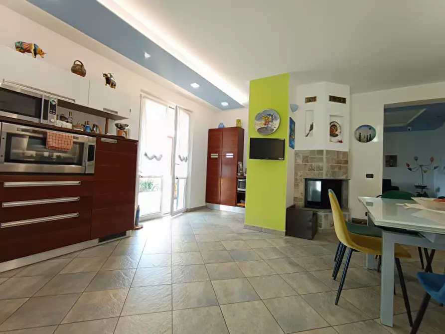 Immagine 4 di Villa in vendita  in Via San Lorenzo al colle a Savona