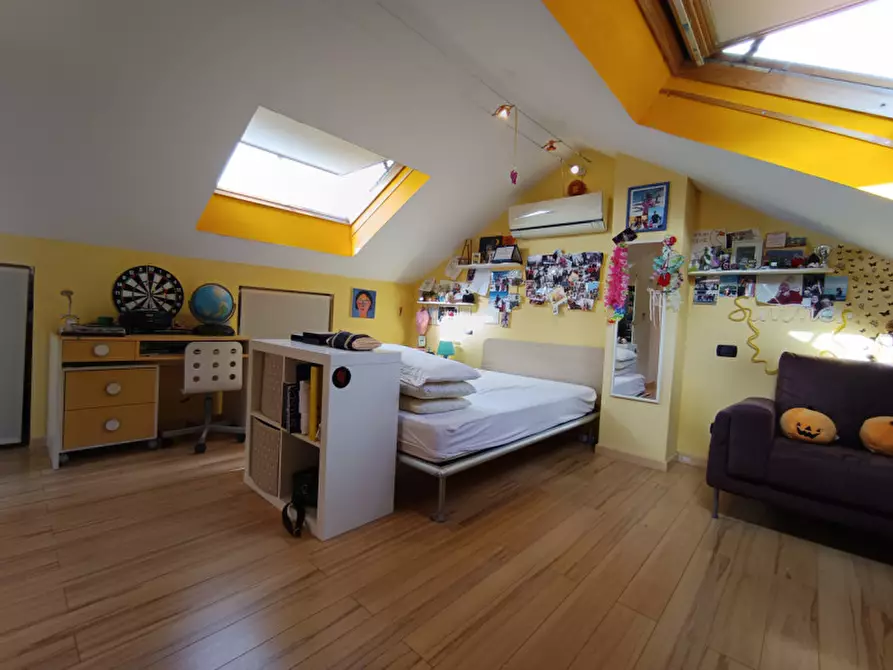 Immagine 19 di Villa in vendita  in Via San Lorenzo al colle a Savona