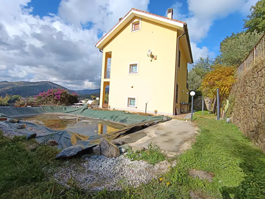 Immagine 20 di Villa in vendita  in Via San Lorenzo al colle a Savona