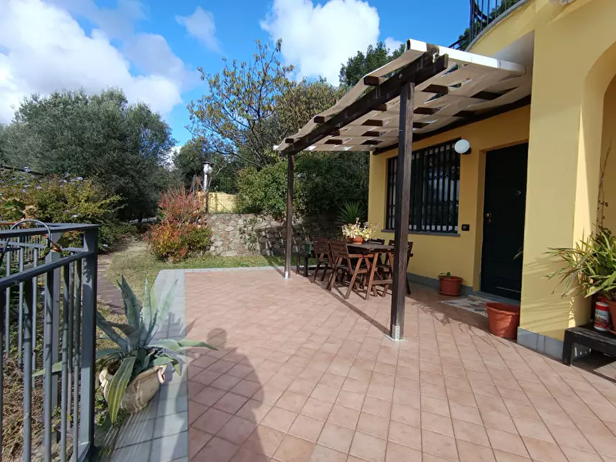 Immagine 24 di Villa in vendita  in Via San Lorenzo al colle a Savona