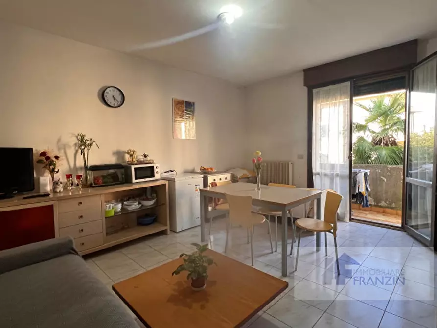 Immagine 4 di Appartamento in vendita  in VIA ALDO MORO a Meolo