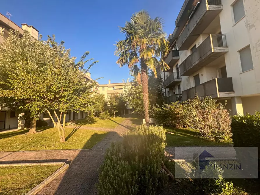 Immagine 21 di Appartamento in vendita  in VIA ALDO MORO a Meolo