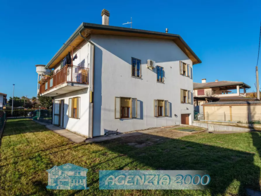 Immagine 1 di Appartamento in vendita  in Via Guglielmo Marconi 120 a Agna