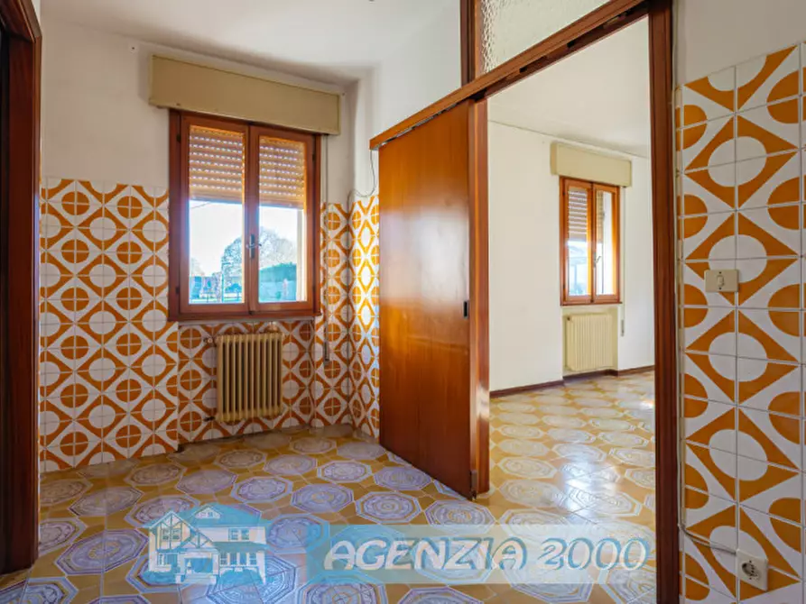 Immagine 10 di Appartamento in vendita  in Via Guglielmo Marconi 120 a Agna