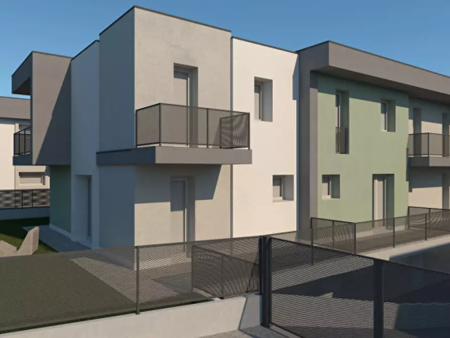 Immagine 1 di Casa trifamiliare in vendita  in Via Suor Elisabetta Venturini a Zevio