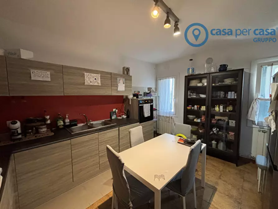 Immagine 5 di Casa bifamiliare in vendita  a Crespino