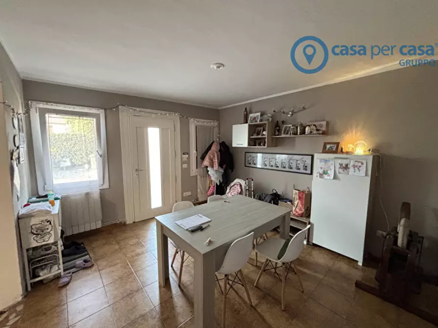 Immagine 6 di Casa bifamiliare in vendita  a Crespino