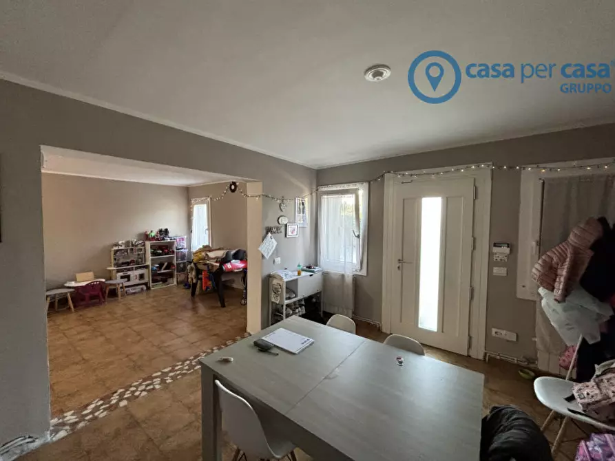 Immagine 10 di Casa bifamiliare in vendita  a Crespino