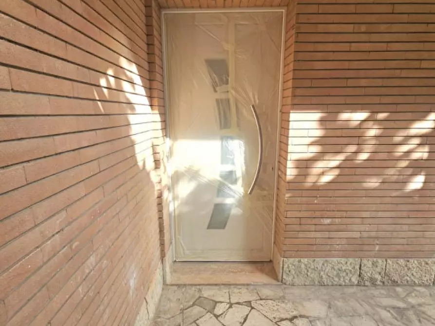 Immagine 10 di Appartamento in vendita  in Viale Palotta 11 a Rimini