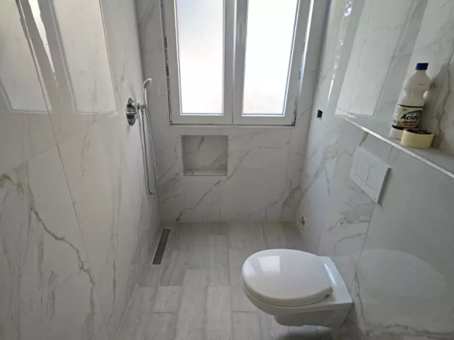 Immagine 23 di Appartamento in vendita  in Viale Palotta 11 a Rimini