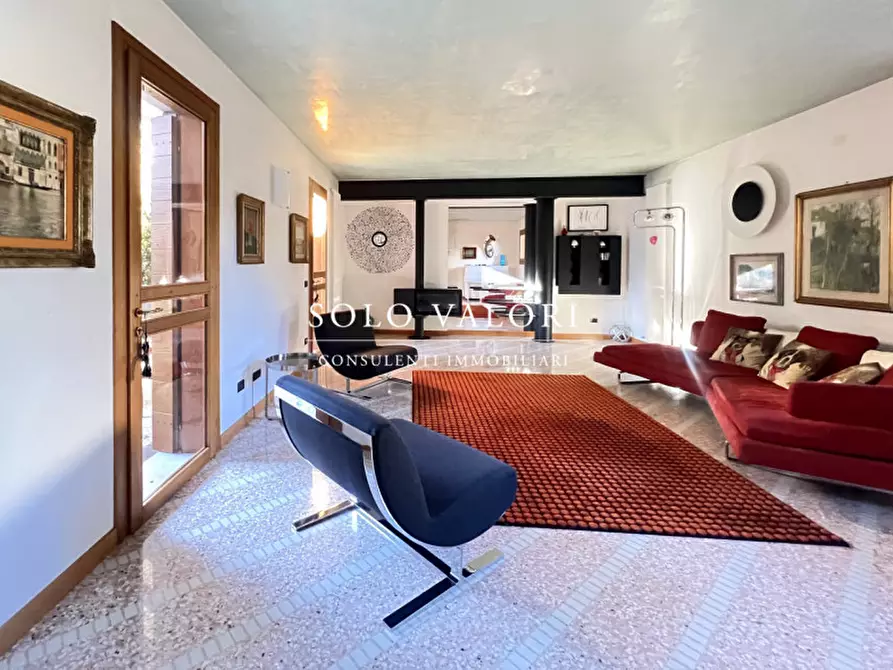 Immagine 4 di Villa in vendita  a Castelfranco Veneto