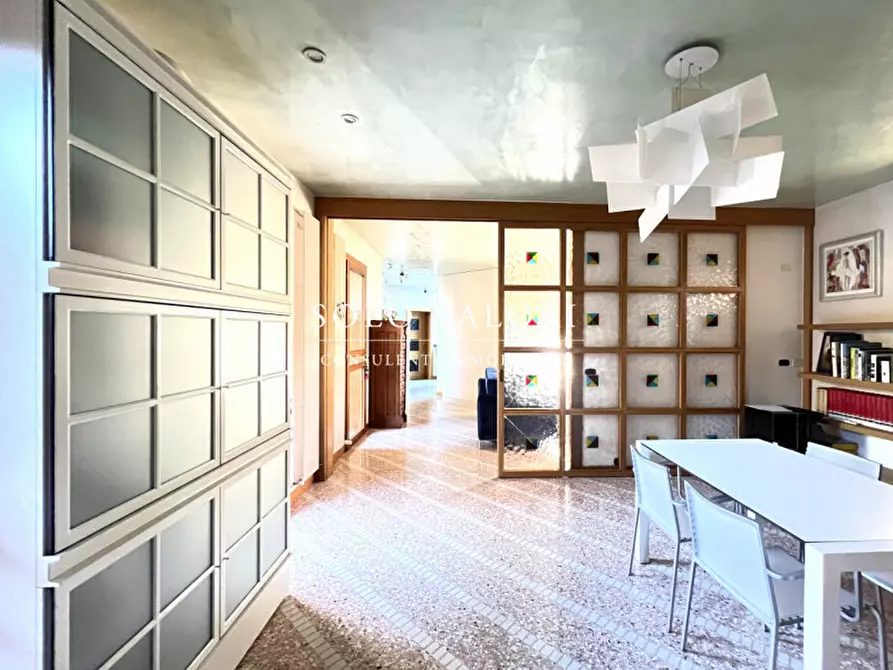 Immagine 7 di Villa in vendita  a Castelfranco Veneto