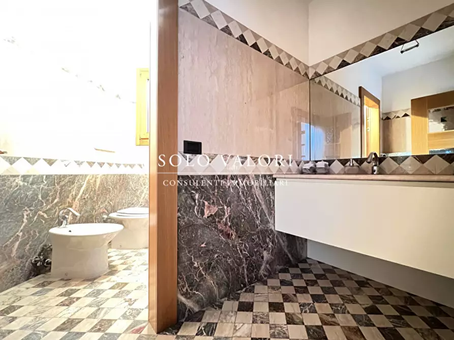 Immagine 11 di Villa in vendita  a Castelfranco Veneto