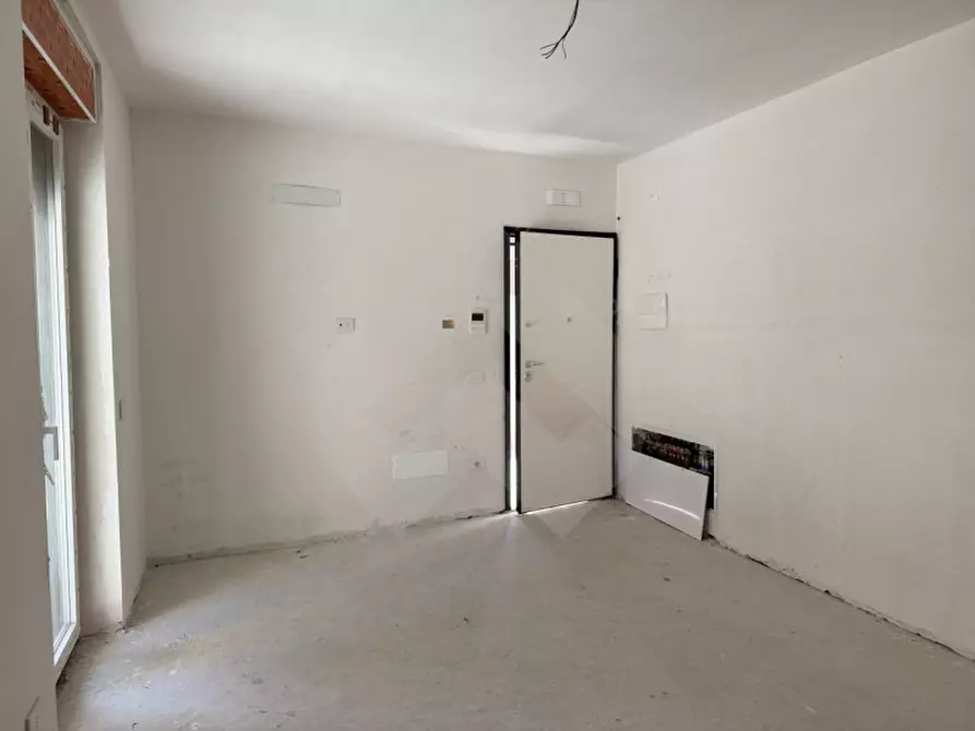 Immagine 8 di Appartamento in vendita  in zona Via Puccini a Andria