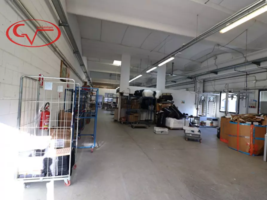 Immagine 2 di Capannone industriale in affitto  in Levane a Montevarchi