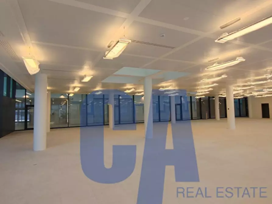 Immagine 5 di Ufficio in affitto  in VIALE SARCA a Milano