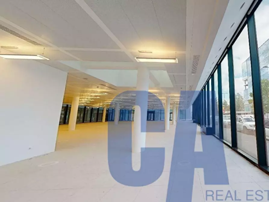 Immagine 21 di Ufficio in affitto  in VIALE SARCA a Milano