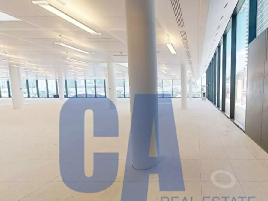 Immagine 22 di Ufficio in affitto  in VIALE SARCA a Milano