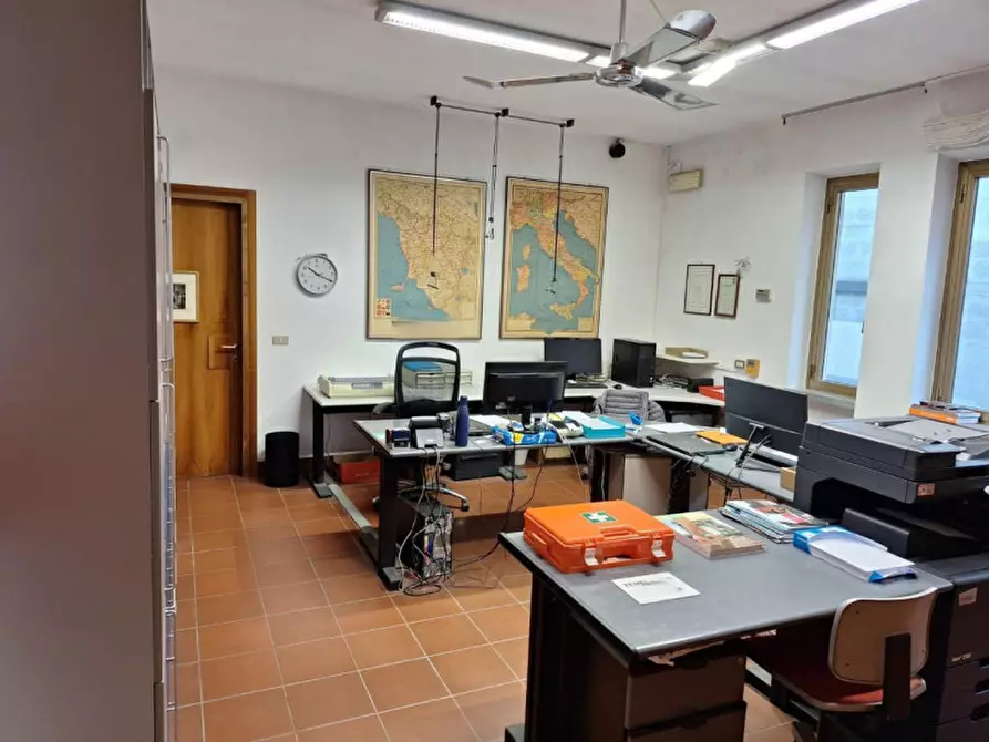 Immagine 10 di Capannone industriale in vendita  in Via delle Ville, Capannori LU, Italia a Capannori